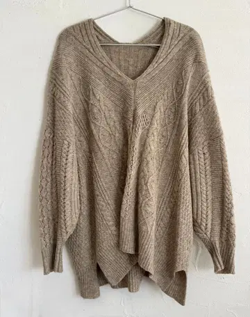 Mame kurogouchi 케이블 니트 울 100% V넥 일본제