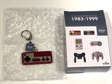 [ 미사용 새상품 개봉 ] 닌텐도 뮤지엄 패밀리 컴퓨터 키링