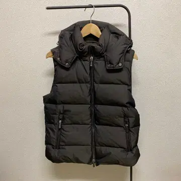 Moorer 블랙 다운 베스트 후드 부착