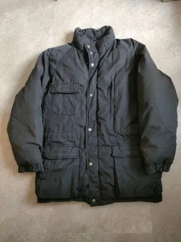 PARK MILLER 블랙 다운 자켓