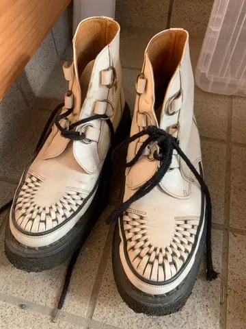 조지 콕스 하이컷 러버솔