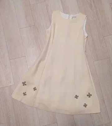 새상품급 FOXEY 울 원피스 푸치 플뢰르 폭시