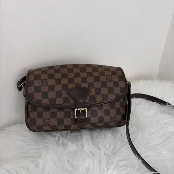 다미에 패턴 브라운 가죽 숄더백