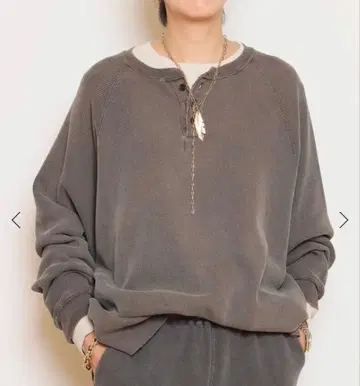 REMI RELIEF HENLY L/S 티셔츠