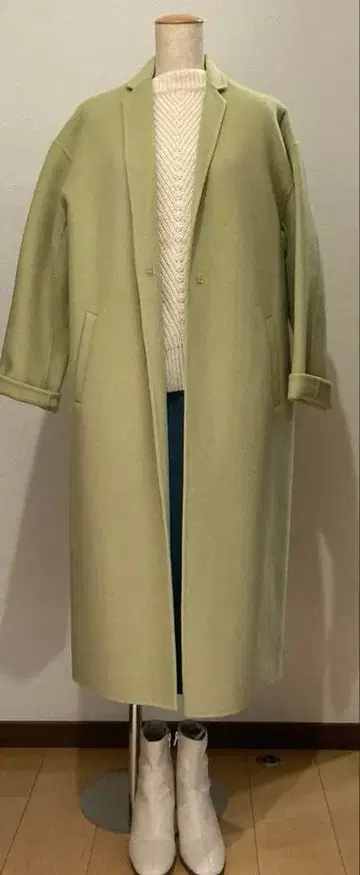 AuieF 연두색 체스터 코트