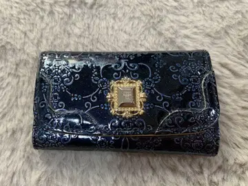 ANNA SUI 꽃무늬 엠보싱 키케이스 네이비