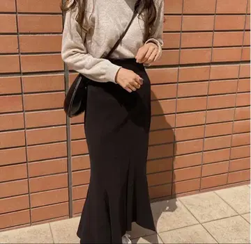 가을 겨울용 라우어 LAUIR 슬릿 머메이드 롱 스커트 거의 미사용