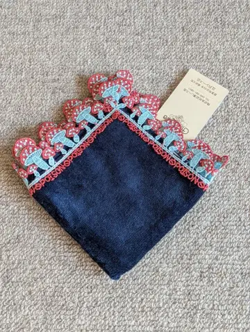 치카자와 레이스 타월 손수건 독버섯 한정판 비리디안 미사용 새상품