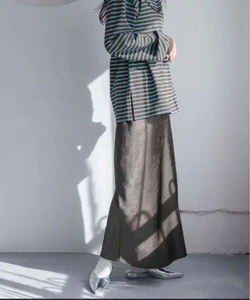 주름 새틴 스커트 로리즈팜