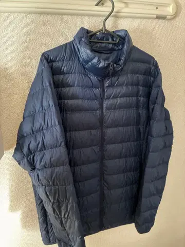 유니클로 울트라 라이트 다운 남성용 네이비