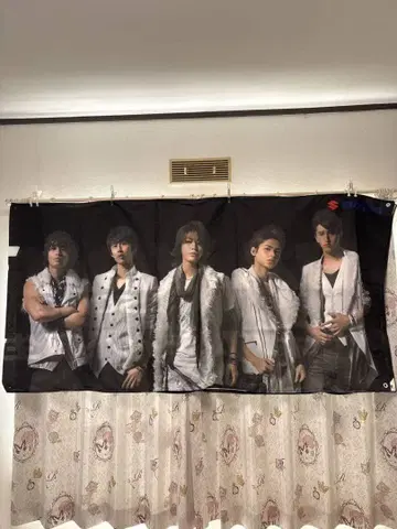 KAT-TUN 스즈키 솔리오 반딧  현수막