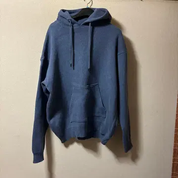 A+TOKYO 다크 블루 후드 부착 후드티