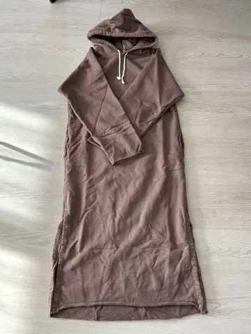 JACKSON MATISSE 후드 부착 롱 원피스