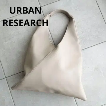 [ 새상품급 ] 어반 리서치 베이지 원 핸들 백 카슈쿨