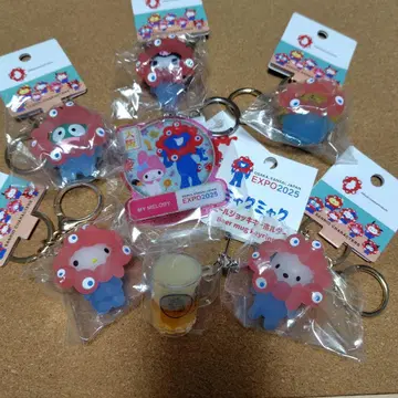 새상품 미야쿠미야쿠 변신 입체 마스코트 클리어 키링 & 맥주 머그잔