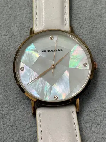 브루키아나 손목시계
