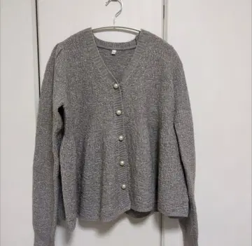 coca 라메 니트 펄 버튼 페플럼 가디건