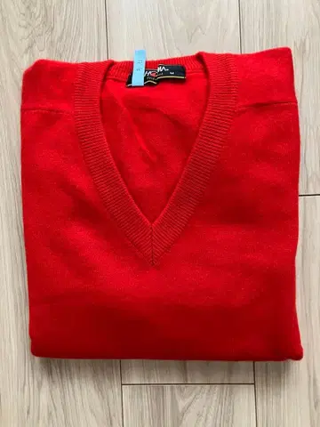 캐시미어 100% V넥 스웨터 M 사이즈