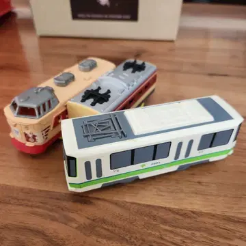 프라레일 도덴 아라카와선 8500형 제비 세트 차량