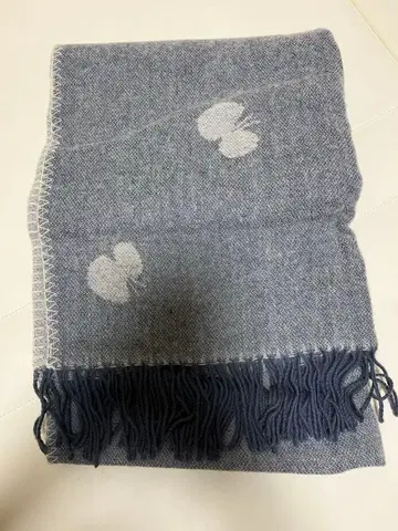 [ 새상품 ] 클리판 미나 페르호넨 CHOUCHO 스톨 숄 무릎담요