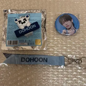 TWS 도훈 24/7:WITH:US 리본 캔뱃지 베어 키링