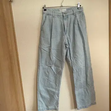 Bershka 라이트 블루 와이드 레그 데님 팬츠