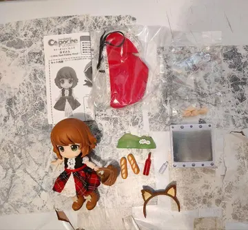 큐포쉬 프렌즈 빨간 망토 피규어