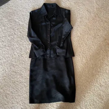 블랙 새틴 스커트 수트 M 사이즈