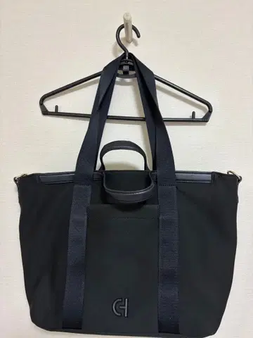 콜한 블랙 토트백