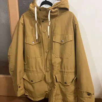 새상품! 미사용 발수 마운틴 후드티