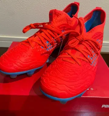PUMA 축구 스파이크