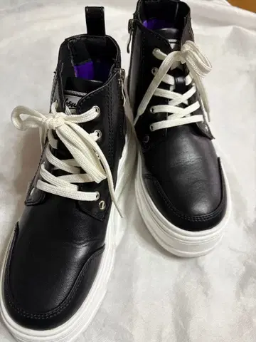 Yosuke 지퍼 달린 통굽 스니커즈