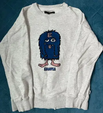 Example XL 트레이닝복 맨투맨 캐릭터 자수