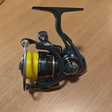 띠어리 THEORY 1003 스피닝 릴