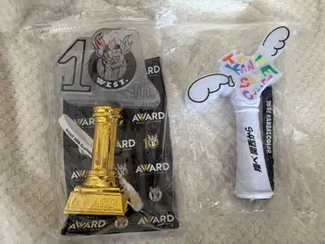 WEST. 응원봉 2세트