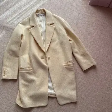 크림색 체스터 코트 사이즈 0