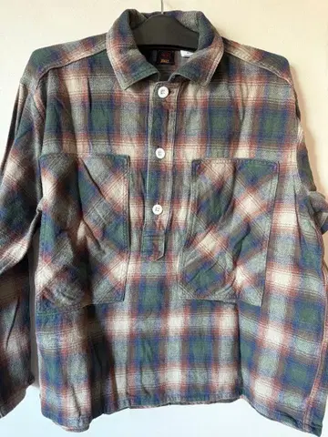 NEPENTHES HOGGS 체크 무늬 풀오버 플란넬 셔츠