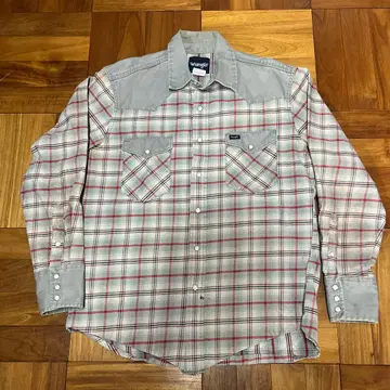Wrangler 체크 무늬 페이드 긴팔 셔츠