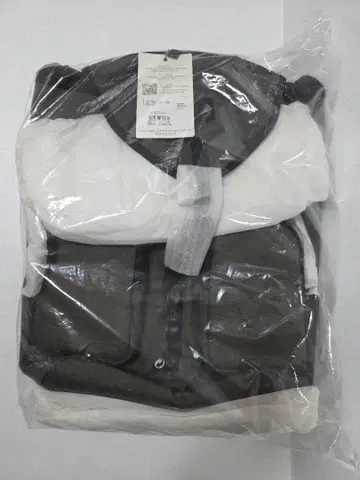 새상품 AIGLE 백팩 카키