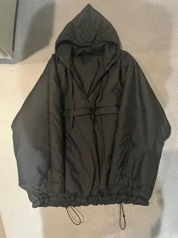 thehighlights 하이라이츠 over 아노락 후드티 블랙