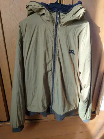 클리프 메이어 뒤집는 자켓