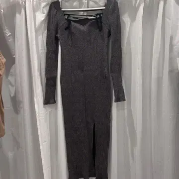 EATME 벨티드 리브 원피스