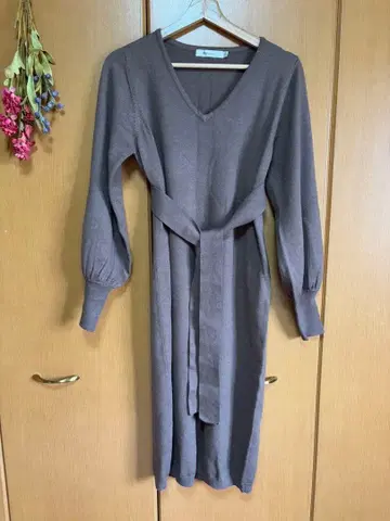 새상품 MOUSSY 브라운 V넥 니트 원피스 리본 원피스