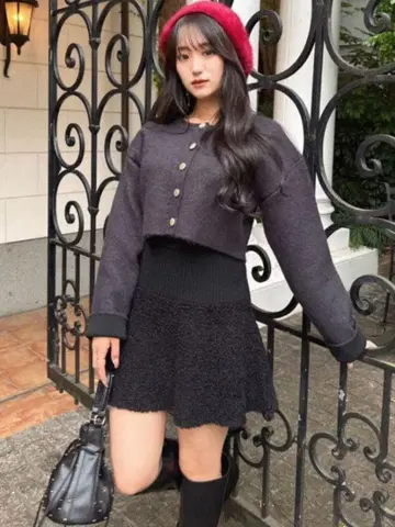 RESEXXY 골드 버튼 니트 가디건