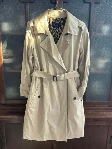 MACPHEE 베이지 트렌치코트