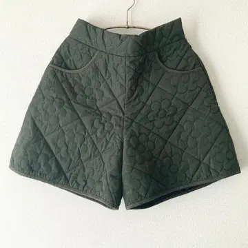 [ 새상품급 ] POPPY 퀼팅 숏팬츠 카키