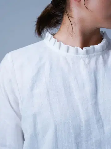 wafu 린넨 상의 넥라인을 화려하게 돋보이게 하는 턱 프릴 상의