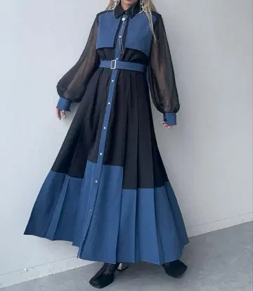 HARE 플리츠 시어 절개 원피스 블랙