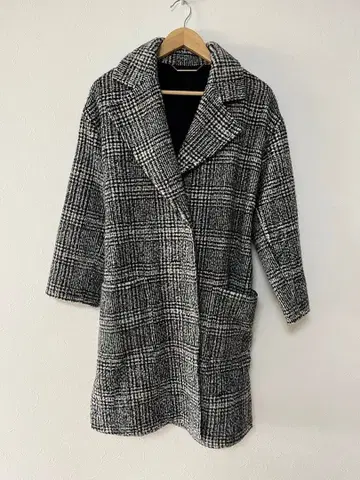 Mila Owen 체크 무늬 롱 체스터 코트