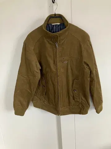 크로커다일 점퍼 카라 부착 캐주얼